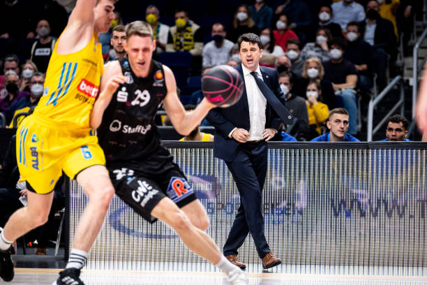 三分还是内 三分还是内