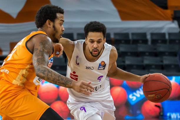 在处理多夫 在处理多夫