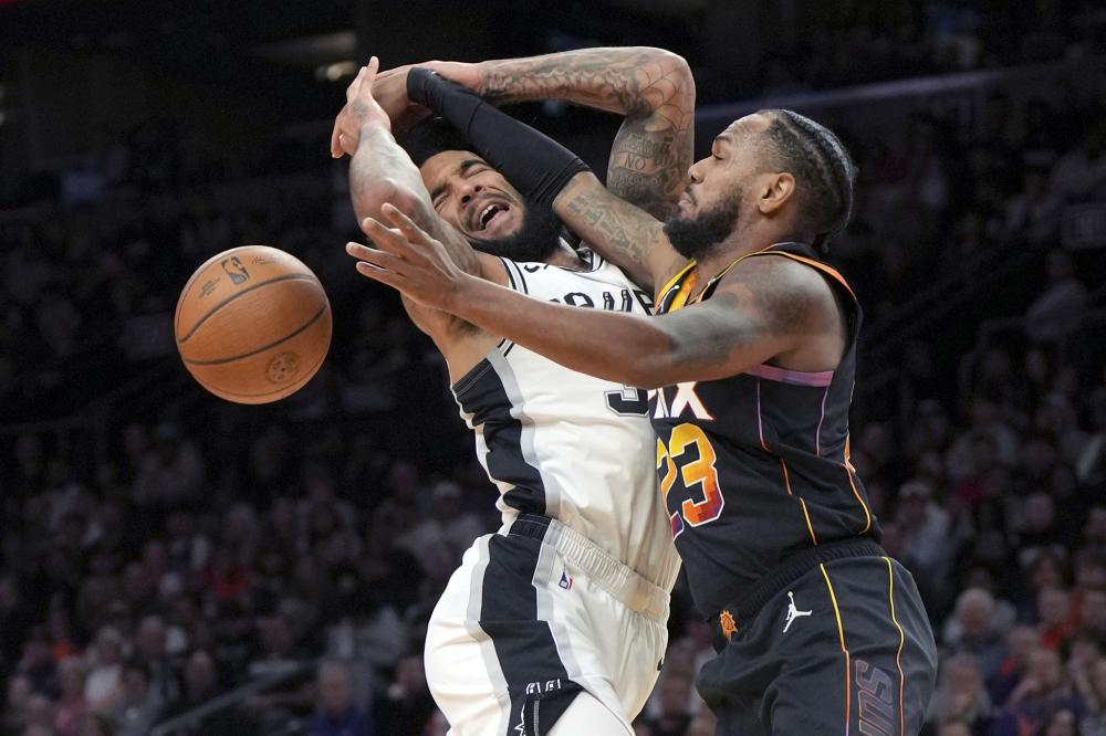 雷霆以压倒 雷霆以压倒