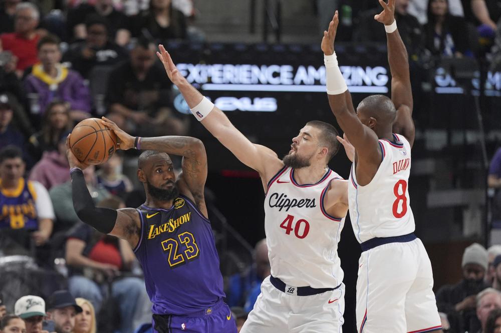 更加激烈 更加激烈